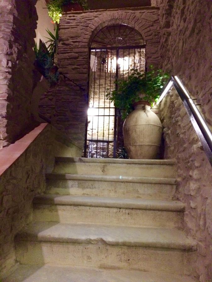 Pozzo Medievale Prignano Cilento Exterior foto